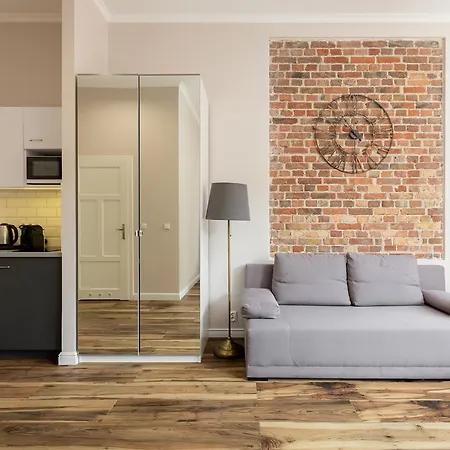 아파트 Old Town *